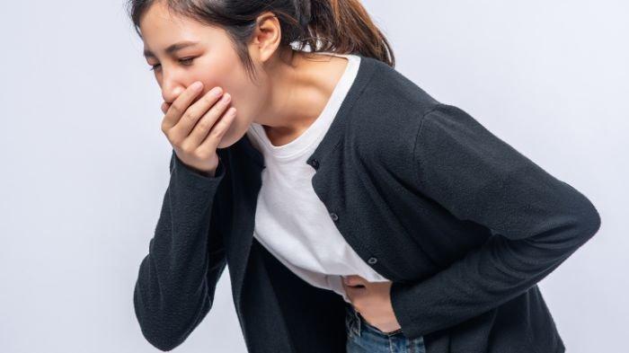 SAKIT Lambung - Ilustrasi foto stres bisa menyebabkan sakit lambung, foto di download pada (5/5/2025) di Freepik. Berikut ini beberapa penjelasan ilmiah mengapa stres bisa menimbulkan gangguan pada lambung.