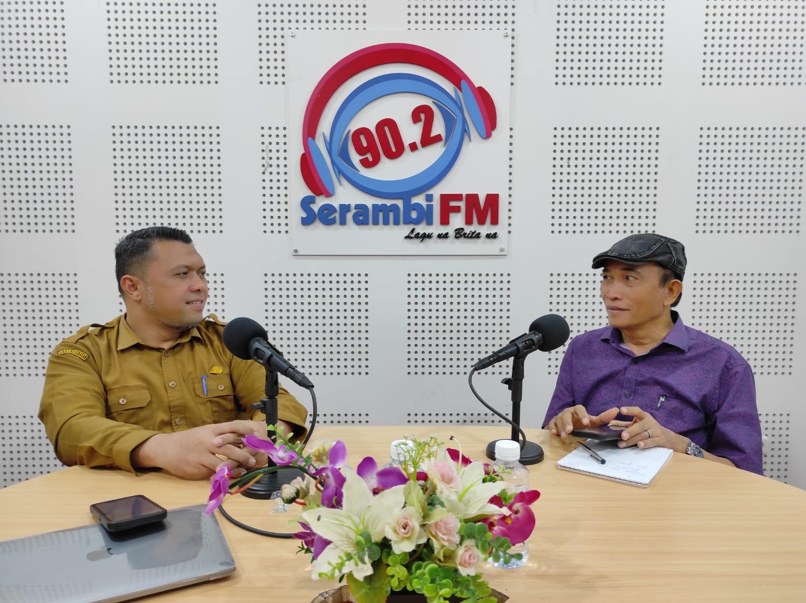 dr IMAN MURAHMAN, MKM, SpKKLP - Kepala Bidang Pencegahan dan Pengendalian Penyakit (P2P) Dinas Kesehatan Aceh saat hadir pada talkshow serambi FM (IST)