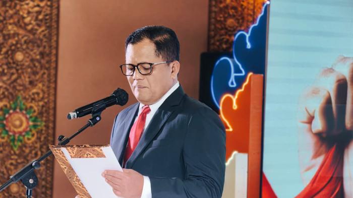 Upacara dipimpin Regional CEO BRI Region/ 17 Denpasar, Hery Noercahya, dan diikuti oleh Insan BRILiaN dari Regional Office, Regional Audit Office, serta perwakilan dari seluruh Branch Office se-Denpasar.