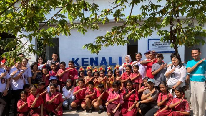 PT Pertamina International Shipping (PIS) bersama Divers Clean Action (DCA) menghadirkan program Desa Energi Berdikari – Keluarga Nelayan Lestari (DEB KENALI).