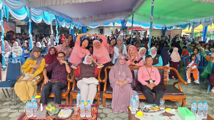 Reuni akbar 2025 Ikatan Alumni (IKA) SMA Negeri 1 (SMANSA) Kota Pangkalpinang, kembali digelar dengan berbagai kegiatan bakti sosial, Sabtu (25/10/2025).