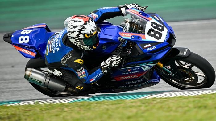 Candra Hermawan saat tampil di seri 5 ARRC 2025 di sirkuit Sepang.