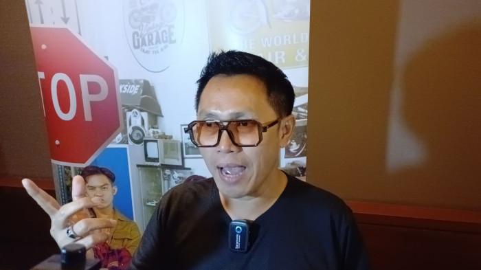 NASIB EKO - Artis Eko Patrio selaku eksekutif produser serial Love Daddy usai gala premier di XXI Plaza Senayan, Jakarta Selatan, Rabu (29/5/2024).