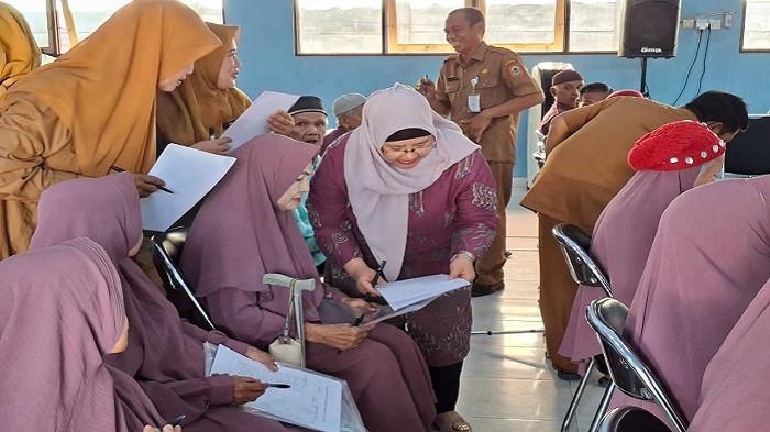 Pengmas Fakultas Farmasi Unair di PPRSU Budi Luhur