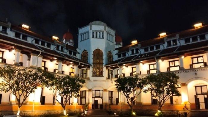 Lapangan Tengah-KAI Wista bakal gelar salat idulfitri di Lawang Sewu. Lapangan tengah inilah akan digunakan untuk salat Idulfitri