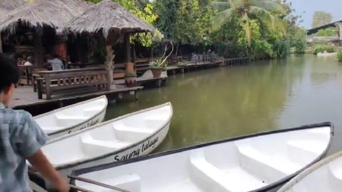Saung Telaga Depok 2