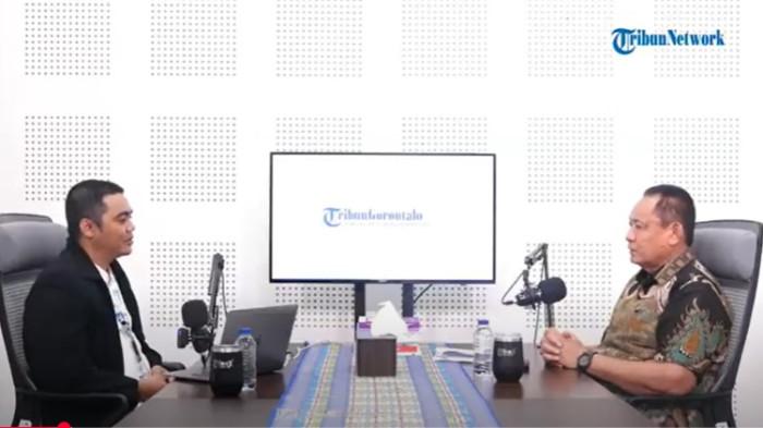 Gubernur Gorontalo Gusnar Ismail saat hadir dalam tribun podcast fffff