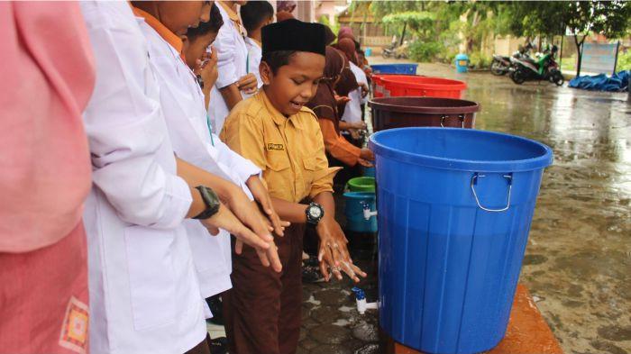 2Cuaca Ekstrem Melanda Indonesia, Dompet Dhuafa & Kemenkes Tekan Pola Hidup Sehat Cegah Penyakit