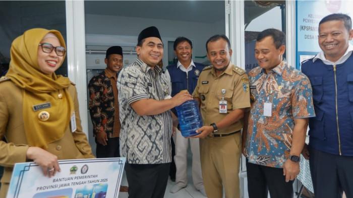 2Penuhi Kebutuhan Air Bersih Warga, Jangkauan Program Desalinasi Pemprov Jateng Terus Diperluas