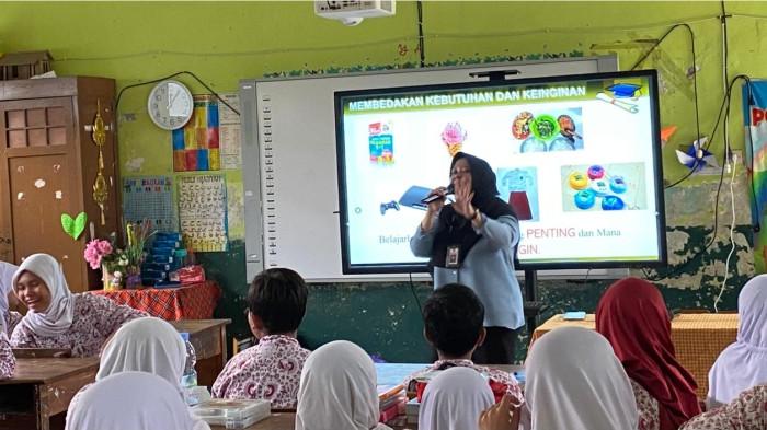 2Politeknik STIA LAN Bandung Tanamkan Jiwa Entrepreneur Sejak Dini Melalui Literasi Keuangan