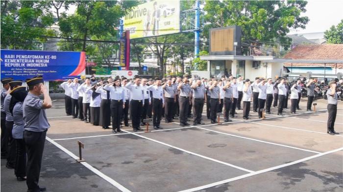 Kemenkum Jabar Ingatkan Soal 'Attitude', Kakanwil Asep Sutandar Hadir Langsung Awasi Jajaran