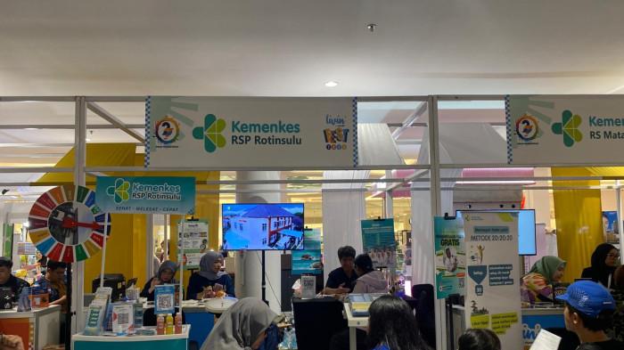 LIVIN' FEST - Booth Layanan Publik di acara Livin' Fest Bandung 2025 di Trans Studio Mall Bandung.