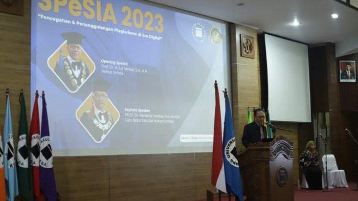 Guru Besar Fakultas Hukum Unisba, Prof. Nandang Sambas di Aula Unisba, Kamis (2/2/2023)