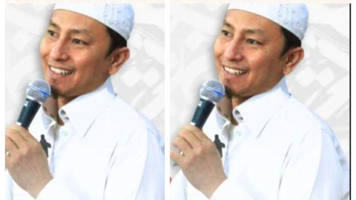 HADIAH UMRAH  -Ustaz Haji Ahmad Rifky Ustadz Lancip