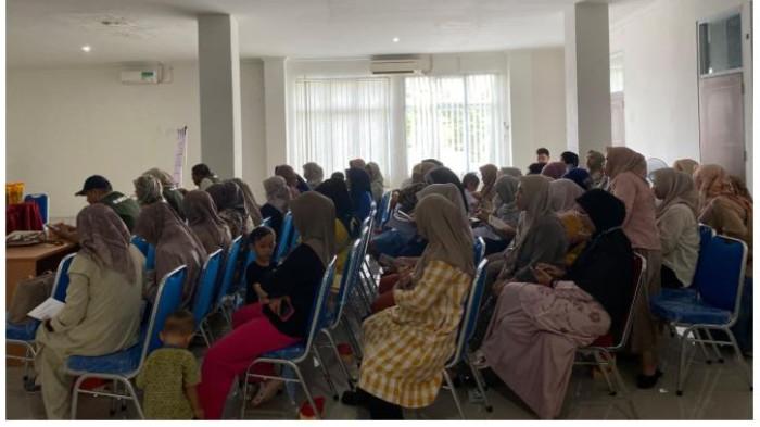 Pengabmas dari Program Studi Kedokteran, Fakultas Kedokteran dan Ilmu Kesehatan Universitas Jambi sukses menggelar kegiatan pencegahan stunting melalui edukasi gizi dan pemanfaatan bahan pangan lokal.