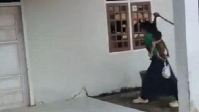 Peristiwa menegangkan terjadi di Desa Telun, Kecamatan Nalo Tantan, Kabupaten Merangin, Provinsi Jambi pada Sabtu (31/5/2025) pagi, sekitar pukul 08.00 WIB.