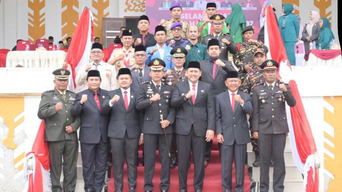 Peringati Sumpah Pemuda ke-97, Bupati M. Syukur Kobarkan Semangat Patriotisme dan Kejujuran