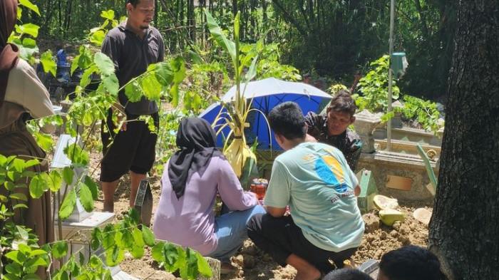 20251013 _ Pemakaman Angga Korban Perundungan SMP Negeri 1 Geyer