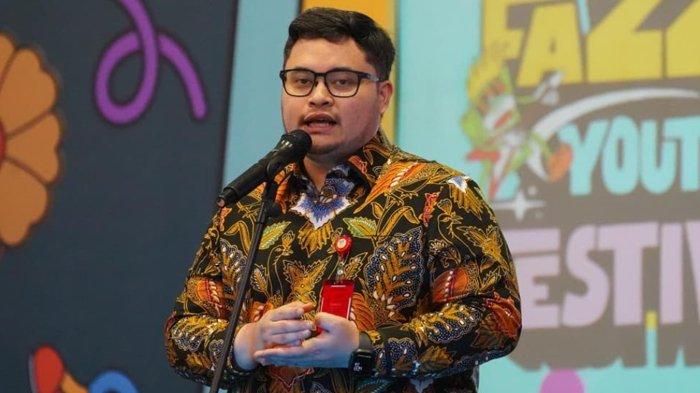 KEMBALI BEROPERASI - Bupati Kediri, Hanindhito Himawan Pramana mengatakan, Bandara Dhoho Kediri, Jawa Timur, akan kembali beroperasi mulai 10 November 2025. Penerbangan dengan maskapai Super Air Jet ini akan melayani rute Jakarta (CGK) - Kediri (DHX) atau sebaliknya setiap hari Senin, Rabu dan Jumat.