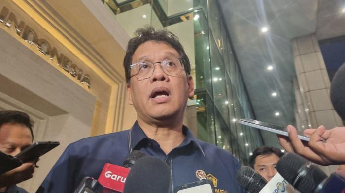 GEBRAKAN MENKEU - Menteri Keuangan Purbaya Yudhi Sadewa setelah melakukan pertemuan Dewan Pengawas Badan Pengelola Investasi Daya Anagata Nusantara (BPI Danantara) di Wisma Danantara, Jakarta, pada Rabu (15/10/2025). Terbaru, ia menanggapi laporan soal pegawai Direktorat Jenderal Bea dan Cukai (DJBC) nongkrong bergerombol di Starbucks dan pakai seragam.