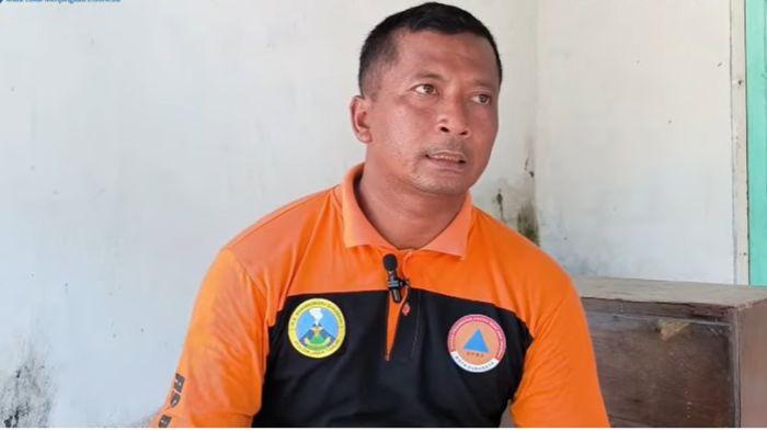 EVAKUASI KORBAN - Chusnul Ashadi, salah satu anggota tim rescue Surabaya menceritakan awal mula proses evakuasi korban ambruknya Pondok Pesantren Al Khoziny yang penuh tantangan. Salah satu momen paling mengharukan adalah saat tim berjuang menyelamatkan Haikal, seorang anak yang terjebak di bawah reruntuhan, Senin (6/10/2025).