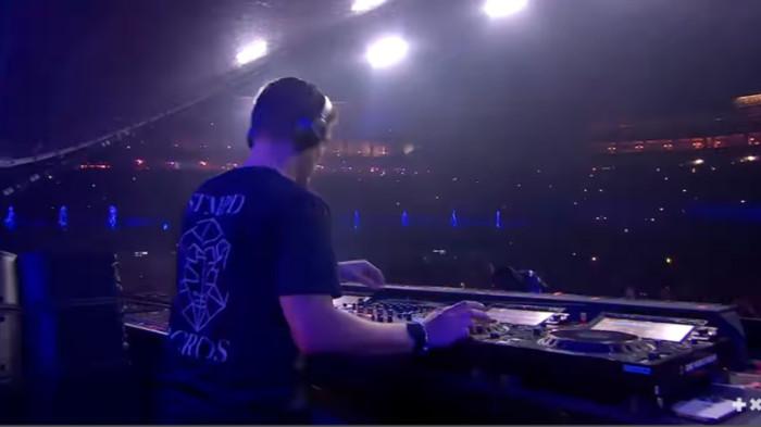 Konser Martin Garrix di Acara Tomorrowland 2025