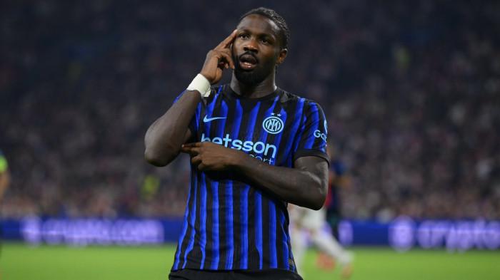 SELEBRASI THURAM - Striker Inter Milan Marcus Thuram melakukan selebrasi dalam pertandingan perdana Liga Champions melawan Ajax, Kamis (18/9/2025) dini hari WIB. (ARSIP - X/@intermilan)