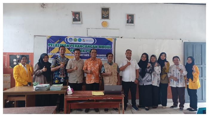 PENGOLAHAN SAMPAH - SDN 3 Tumbang Tahai menjadi lokus pelaksanaan program Pengabdian Masyarakat yang didanai oleh Hibah Kemendiktisaintek dengan tema 'Sekolah Berbasis Zero Waste: Pengolahan Sampah Organik menjadi Kompos untuk Mendukung Ekonomi Kreatif Berbasis Project P5 Kurikulum Merdeka'.