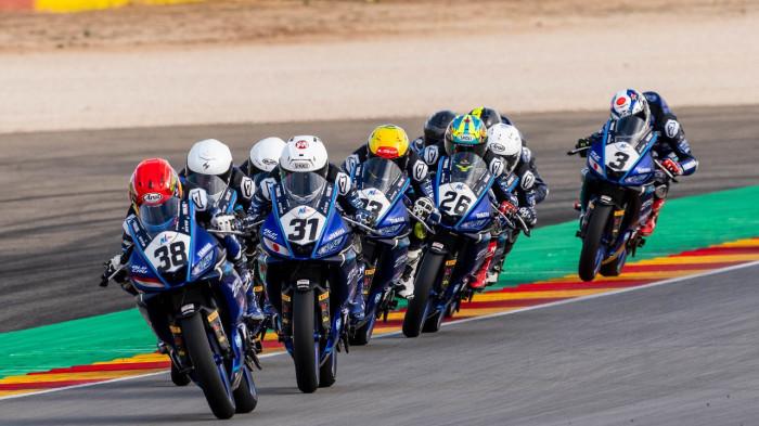 Arai Agaska No.38 paling depan Rider binaan Yamaha Racing Indonesia itu sudah menjalani seri 5 yang digelar di sirkuit Motorland Aragon Spanyol, 26-28 September 2025.