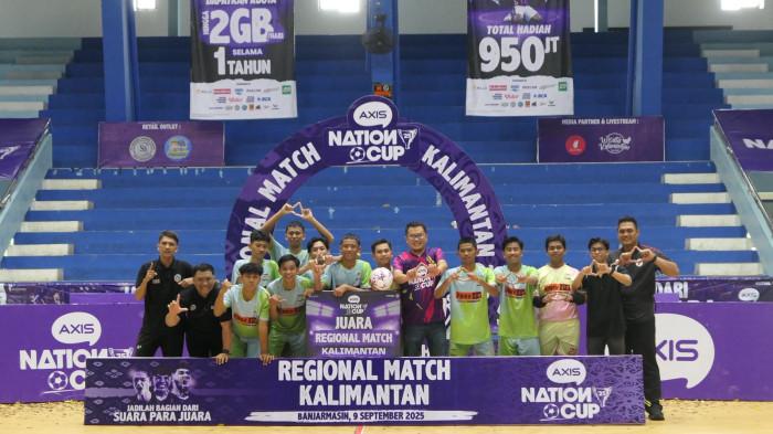 Tim futsal kebanggaan SMK Negeri 1 Balikpapan berhasil menjuarai AXIS Nation Cup (ANC) 2025 tingkat regional Kalimantan dan kini bersiap melangkah ke babak Grand Final AXIS Nation Cup (ANC) 2025. Laga pamungkas ini akan digelar pada 11 Oktober 2025 di Istora Senayan, Jakarta, mempertemukan para jawara dari seluruh Indonesia.
