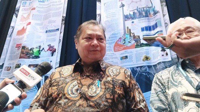 MENKO PEREKENOMIAN - Menko Perekonomian Airlangga Hartarto usai menghadiri Investor Daily Summit 2025 di Jakarta, Kamis (9/10/2025). (Kompas.com/Dian Erika)