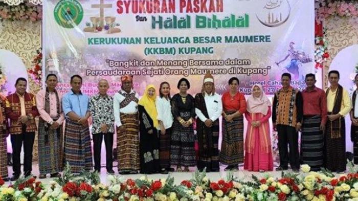 Pengurus dan para ketua arisan saat momen Paskah dan Halal Bihalal KKBM Kupang