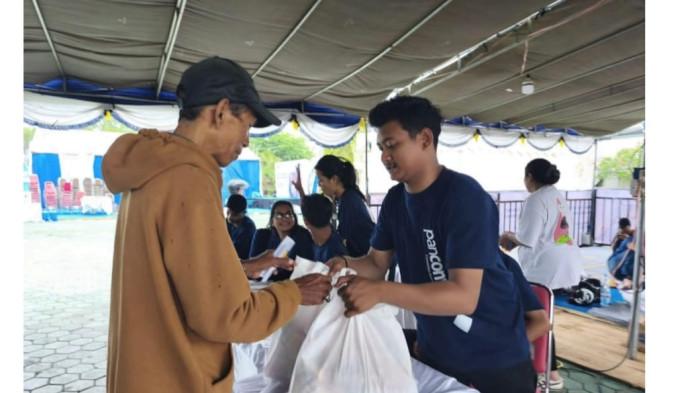 warga dapat sembako