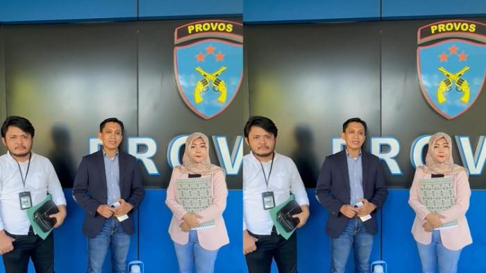 Anggota DPRD Takalar Israwati (kanan) didampingi kuasa hukumnya, Prawidi Wisanggeni (tengah) melaporkan anggota Polres Maros, Brigadir MT ke Propam Polda Sulsel atas dugaan penipuan dan penggelapan, Kamis (18/9/2025).