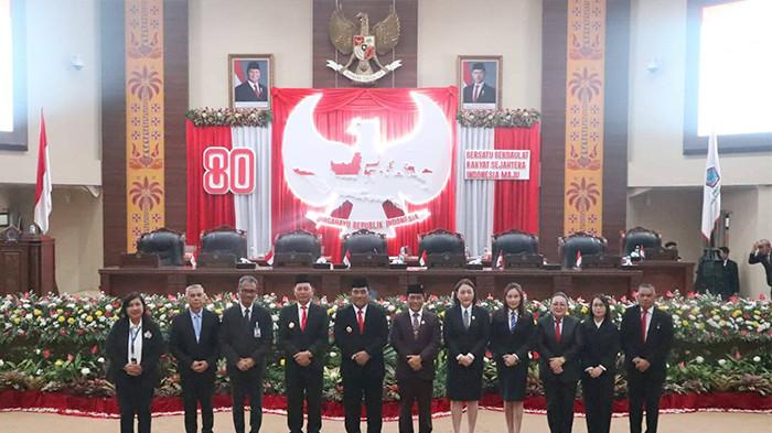 DPRD Provinsi Sulawesi Utara menggelar Rapat Paripurna. Foto 8