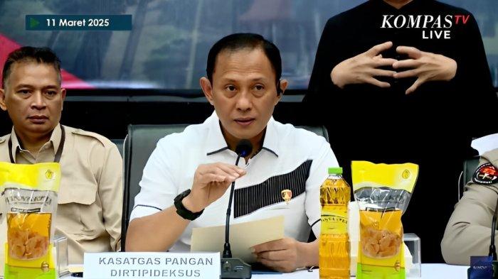 DIRTIPIDEKSUS- Brigjen Helfi Assegaf, Direktur Tindak Pidana Ekonomi Khusus (Dirtipdeksus) Bareskrim Polri bersama anak buahnya membongkar kecurangan produsen Minyakita, Maret 2025.