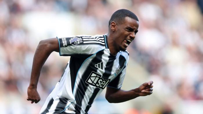 DIINCAR LIVERPOOL - Penyerang Newcastle United, Alxander Isak. Liverpool berpotensi memecahkan rekor transfer lagi dengan merekrut Alexander Isak dari Newcastle United pada bursa transfer musim panas ini.