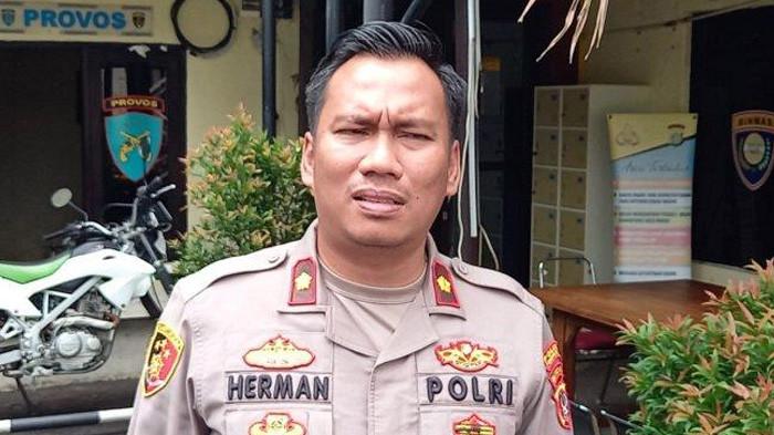 Kasubdit IV Direktorat Reserse Siber Polda Metro Jaya AKBP Herman Edco Wijaya Simbolon