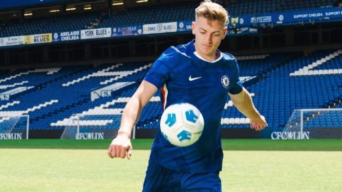 Liam Delap Kartu Merah