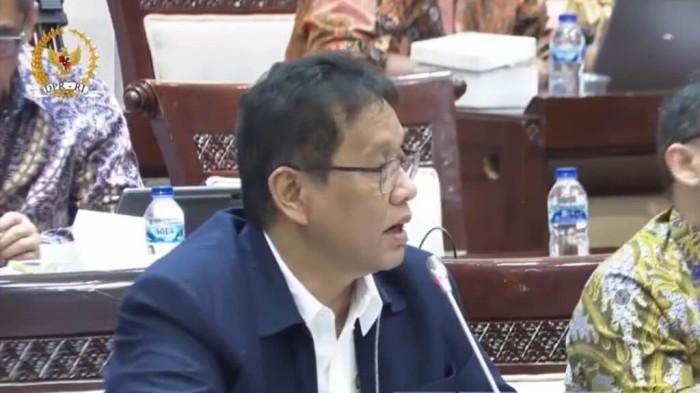 MENTEROI KEUANGAN - Menkeu Purbaya Yudhi Sadewa saat rapat kerja dengan Komisi XI DPR RI di Gedung DPR, Jakarta dikutip dari siaran TV Parlemen, Rabu (1/10/2025).