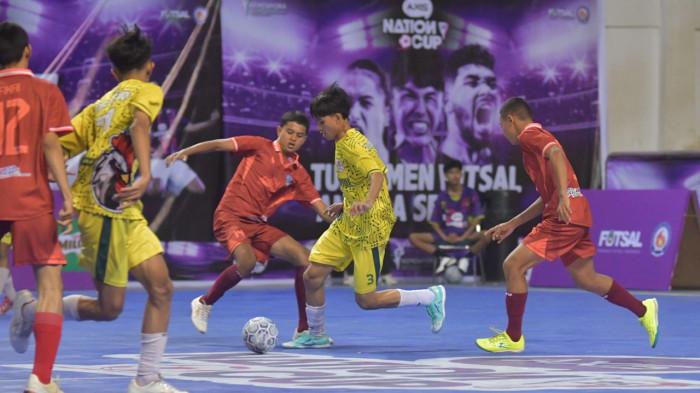 Tim futsal putra berkompetisi dalam turnamen futsal AXIS Nation Cup 2025 yang digelar di Palembang. Pemain terbaik akan mengikuti kompetisi tingkat selanjutnya yang akan diselenggarakan di Istora Senayan Jakarta, Oktober mendatang.