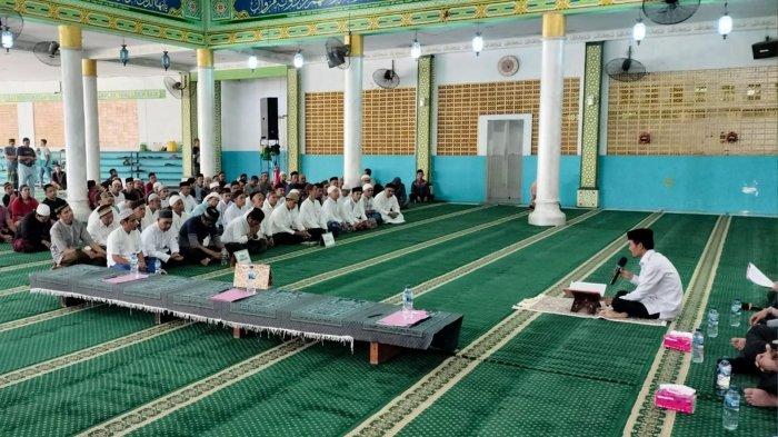 Lapas Kelas I Medan menggelar berbagai perlombaan untuk Warga Binaan dalam rangka memperingati Maulid Nabi Muhammad SAW 1446 Hijriah.