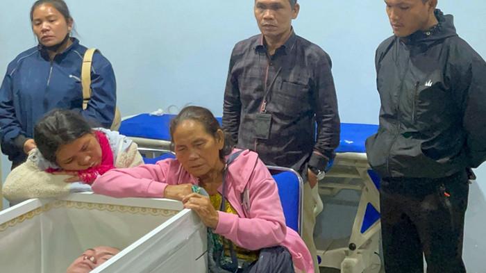 Seorang anggota Brimob  Bharada Cipto Mungkur
