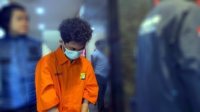 Sosok hacker Bjorka menghebohkan publik Indonesia