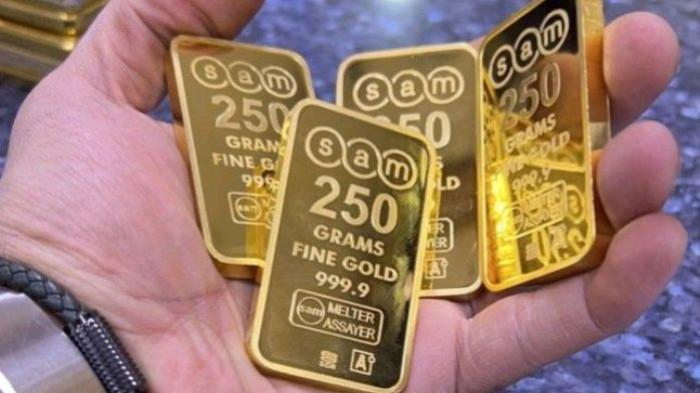 EMAS BATANGAN- Ilustrasi gambar emas batangan dengan berat 250 gram.