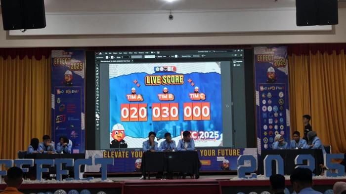 EFFECT 2025 - Melalui EFFECT 2025, HMJ Teknik Kimia Polsri dorong mahasiswa mengasah kemampuan lewat TOEFL Test, software training Aspen Hysys, dan lomba cerdas cermat.