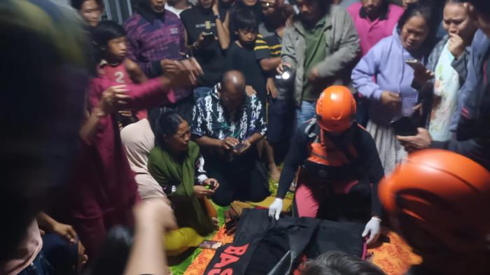 bocah 2 tahun yang ditemukan usai dikabarkan hanyut di Sungai Musi.