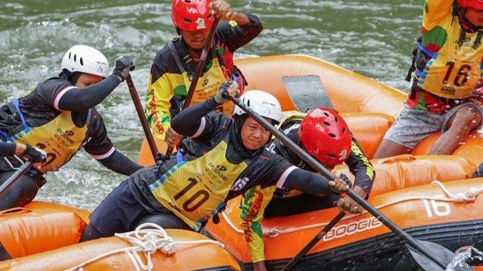 Ilustrasi Arung Jeram