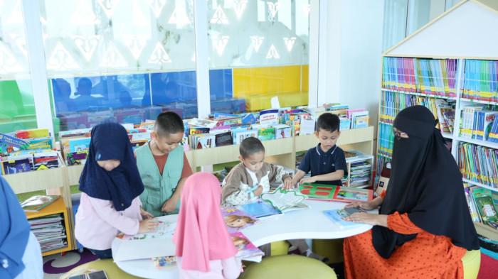 RUANG BACA RAMAH ANAK