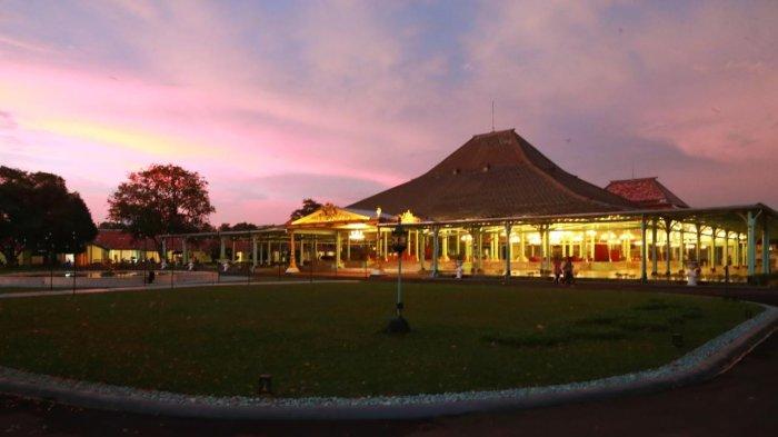 Istana Pura Mangkunegaran Jadi Cagar Budaya Pertama Gunakan Listrik EBT melalui REC PLN